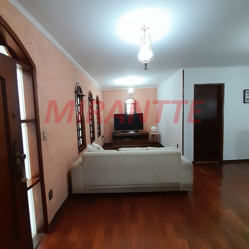 Casa terrea com 3 quartos em Vila Nova Mazzei