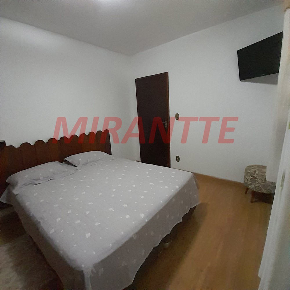 Casa terrea com 3 quartos em Vila Nova Mazzei