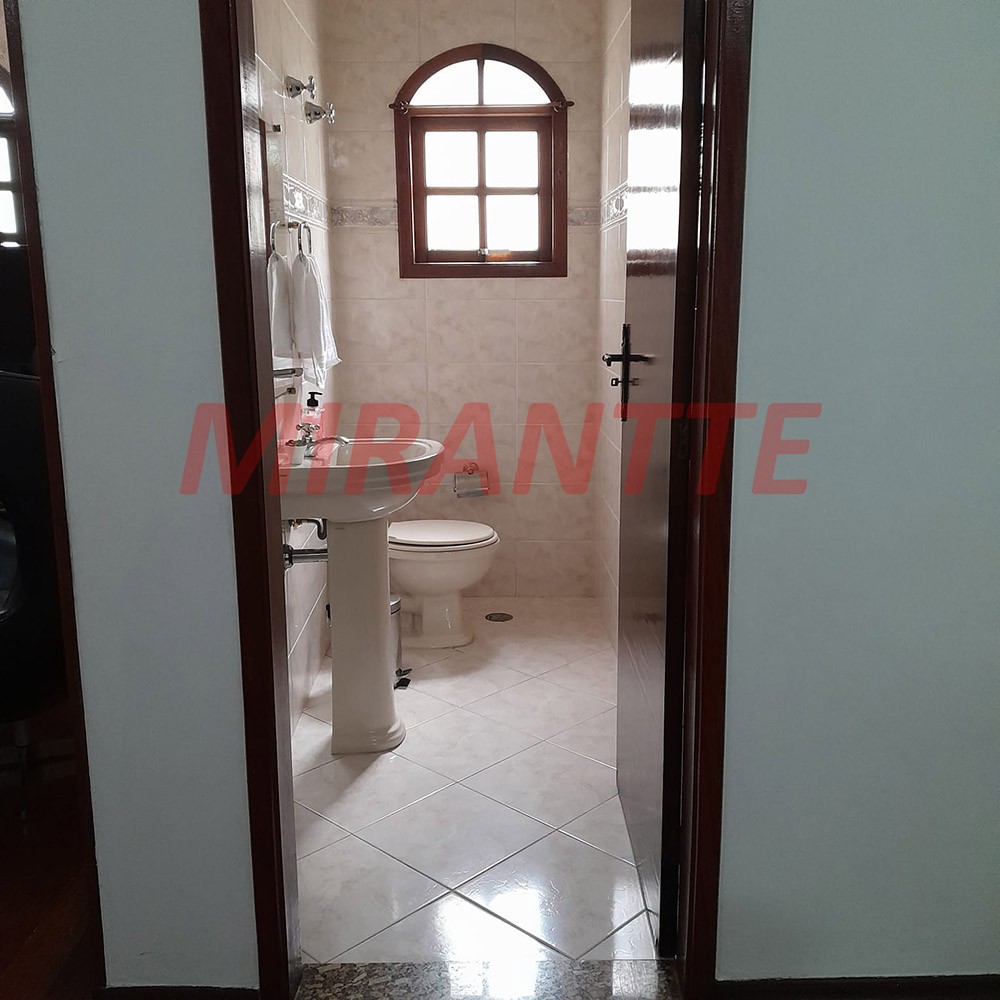 Casa terrea com 3 quartos em Vila Nova Mazzei