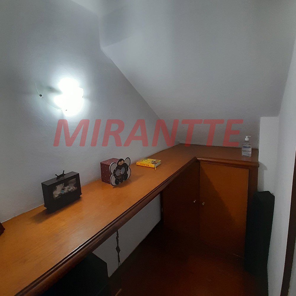 Casa terrea com 3 quartos em Vila Nova Mazzei