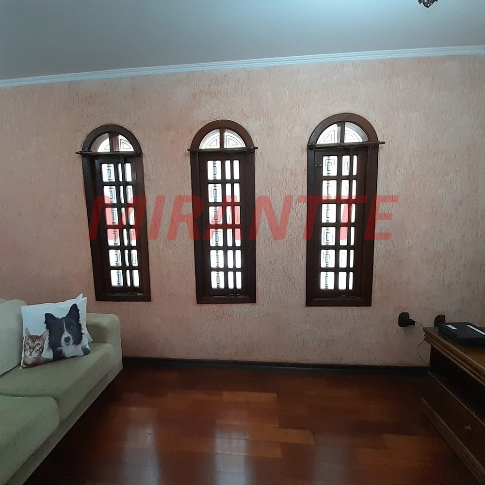 Casa terrea com 3 quartos em Vila Nova Mazzei