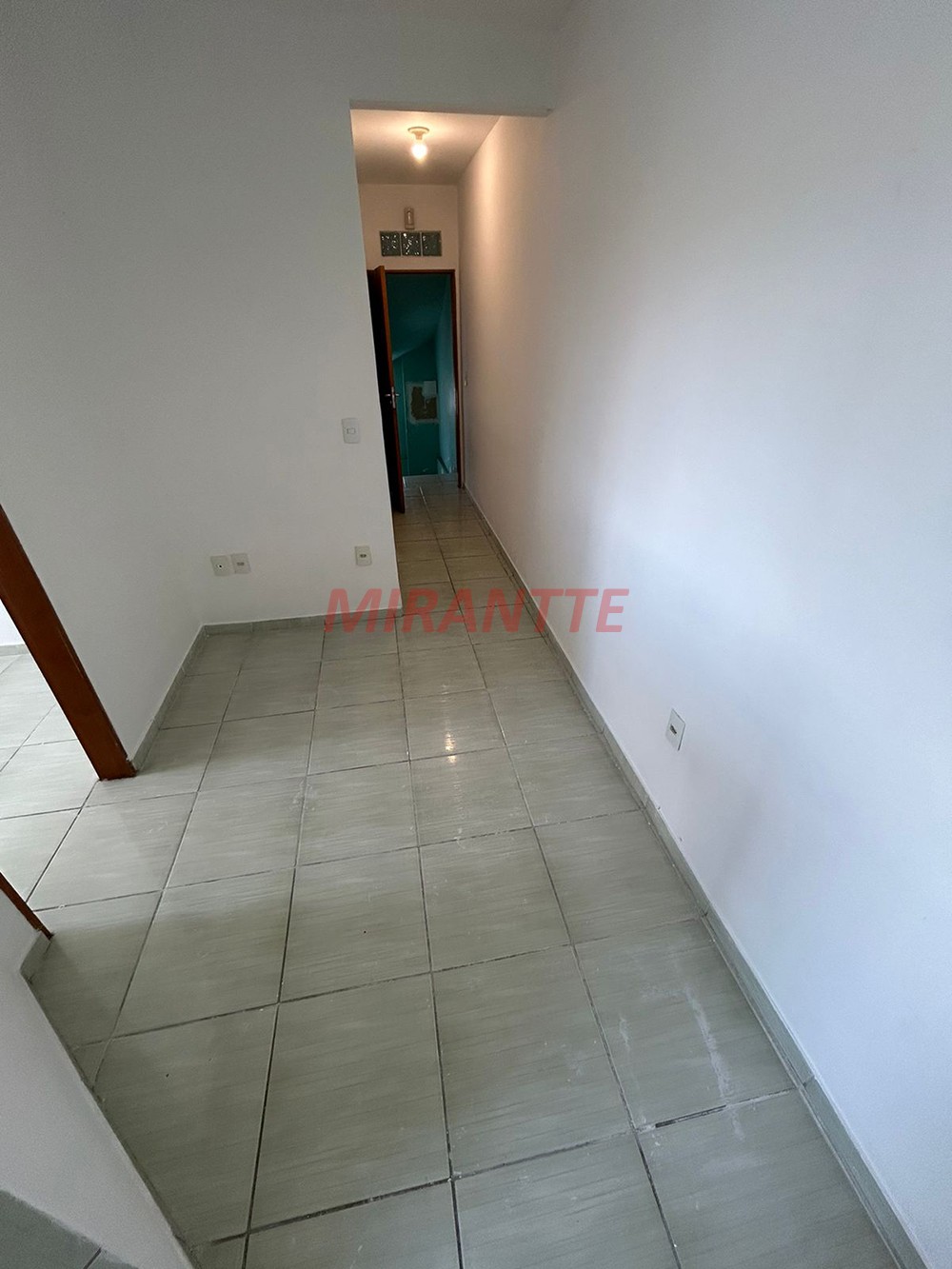 Sobrado de 332m² com 7 quartos em Laranjeiras