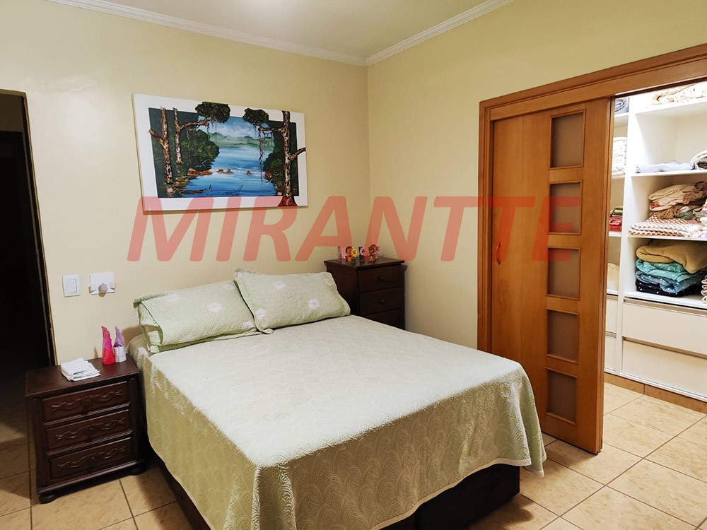 Sobrado de 341m² com 3 quartos em Jardim São Paulo