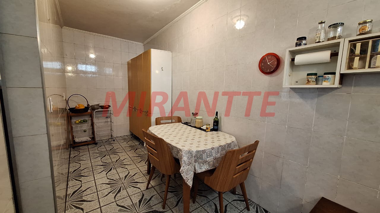 Casa terrea de 129m² com 2 quartos em Água Fria