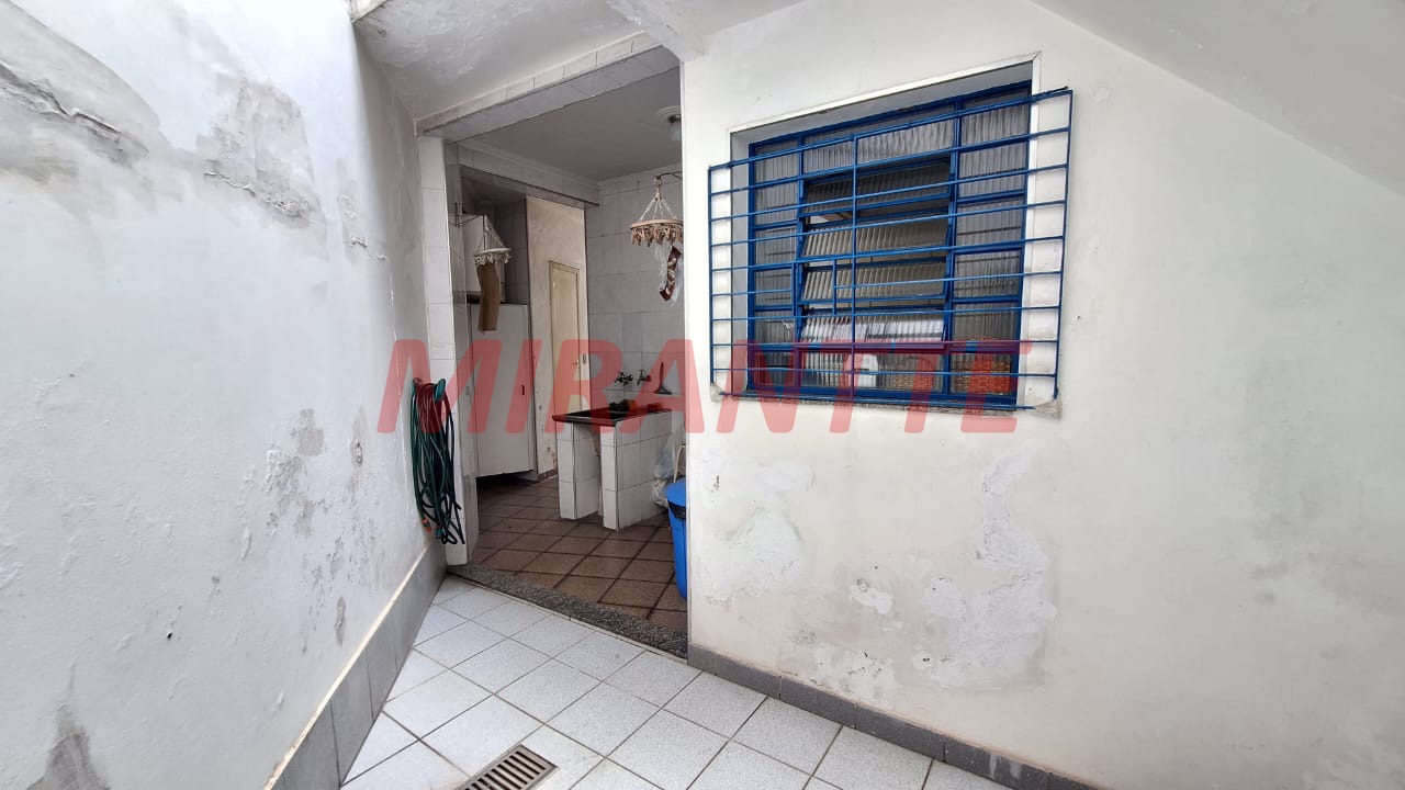 Casa terrea de 129m² com 2 quartos em Água Fria