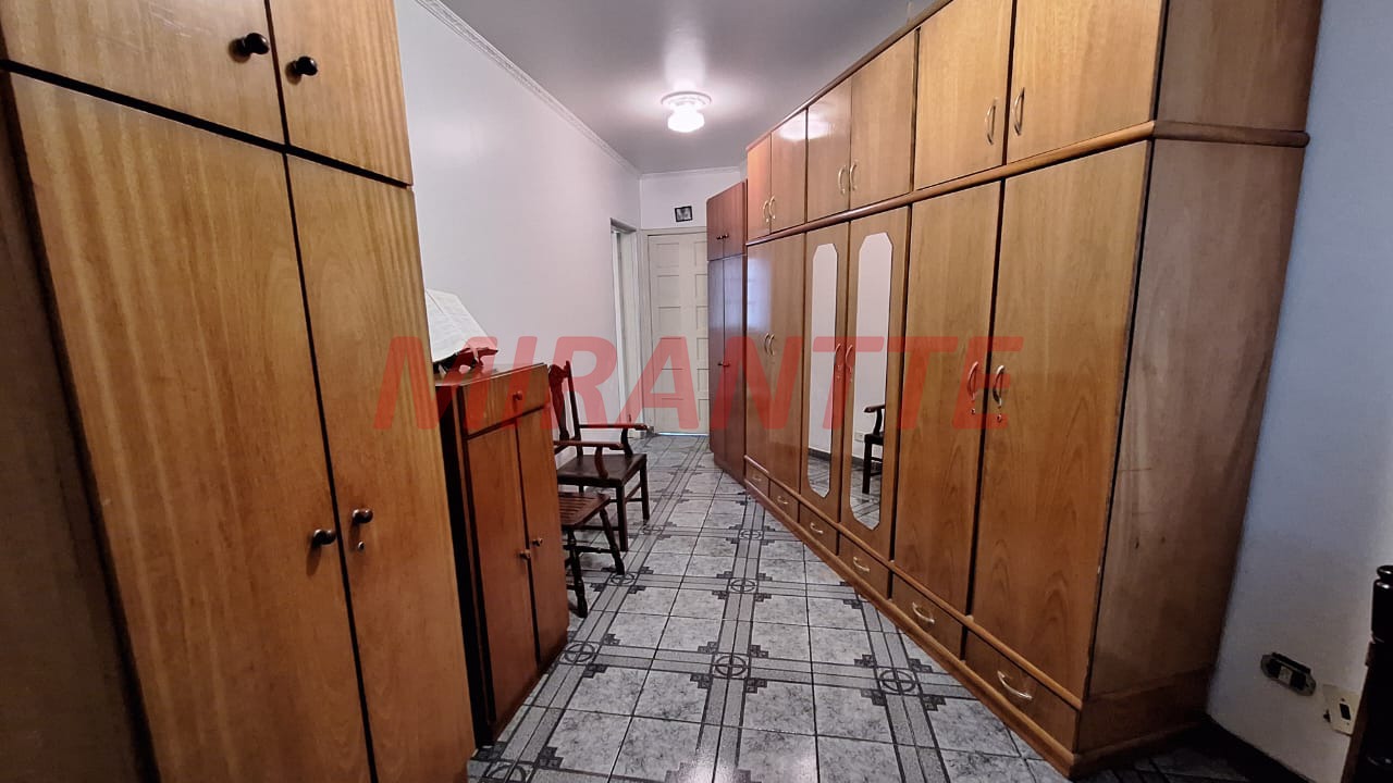 Casa terrea de 129m² com 2 quartos em Água Fria