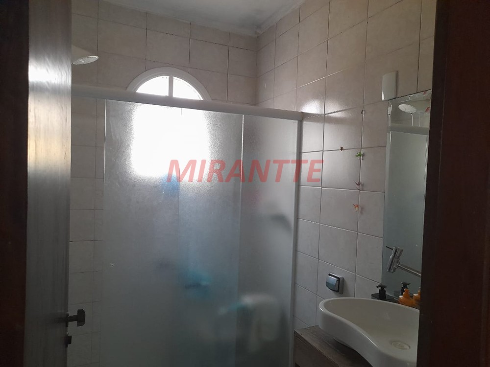 Sobrado de 183m² com 3 quartos em Vila Santos