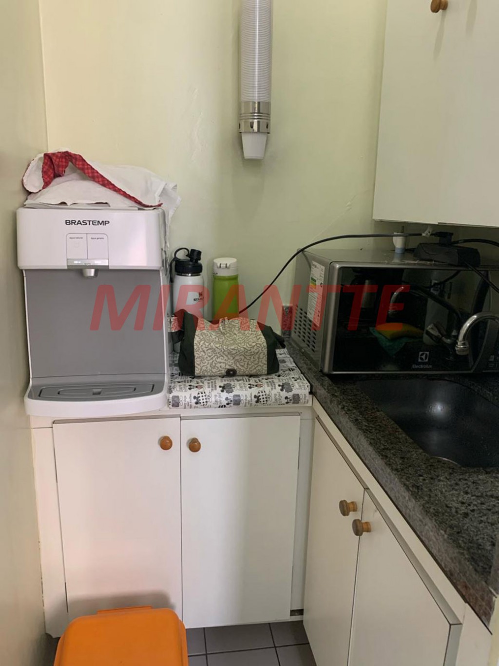 Conjunto comercial em Santana