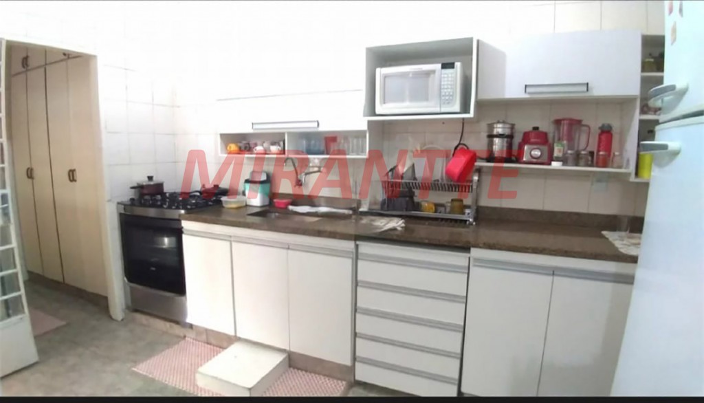 Sobrado de 163m² com 2 quartos em Santana