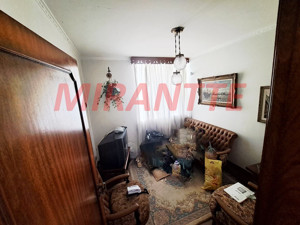 Casa terrea de 349m² com 4 quartos em Tremembe