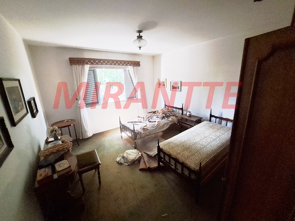 Casa terrea de 349m² com 4 quartos em Tremembe