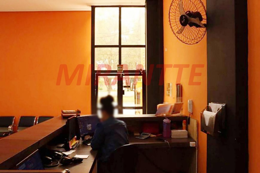 Comercial de 2763m² em Vila Oratório