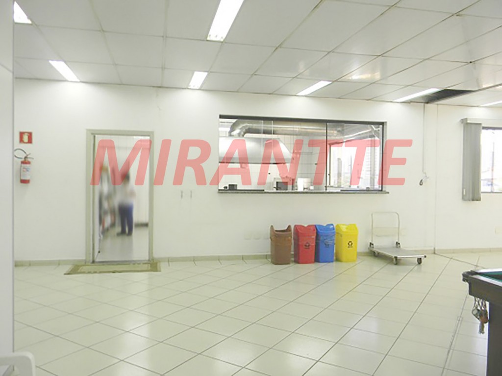 Comercial de 2763m² em Vila Oratório