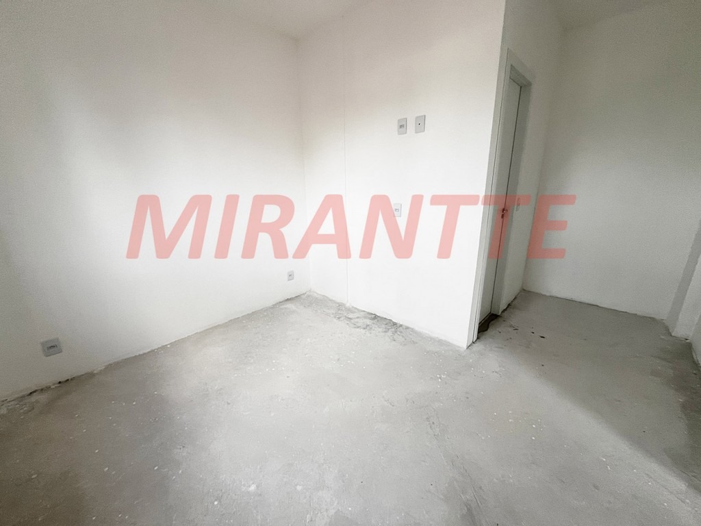 Apartamento de 59m² com 2 quartos em Santana