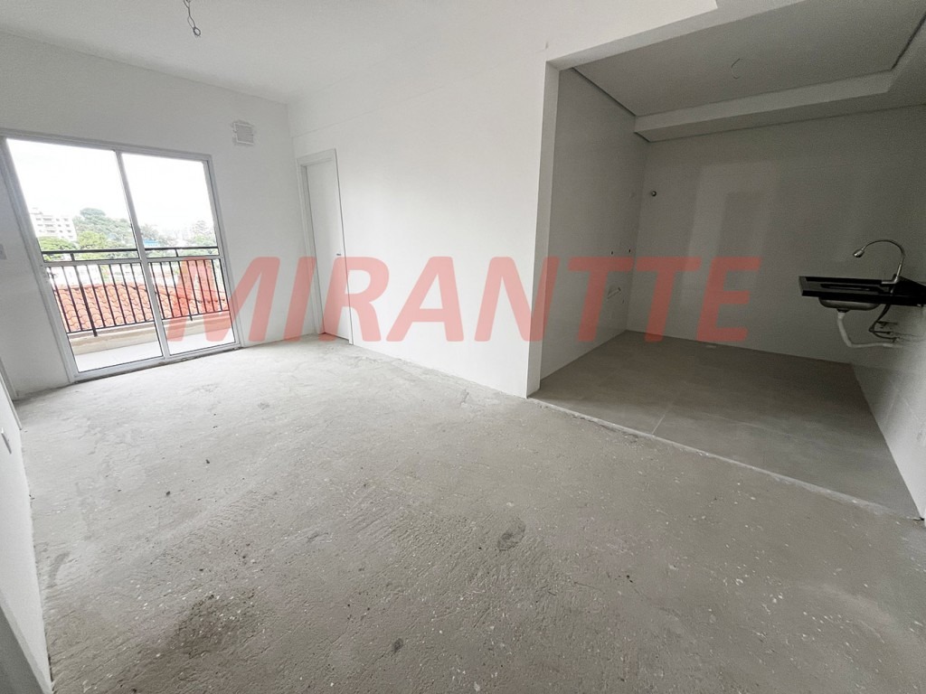 Apartamento de 59m² com 2 quartos em Santana