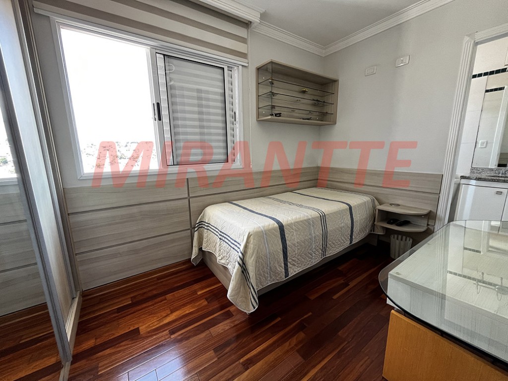 Sobrado de 184m² com 3 quartos em Santa Teresinha