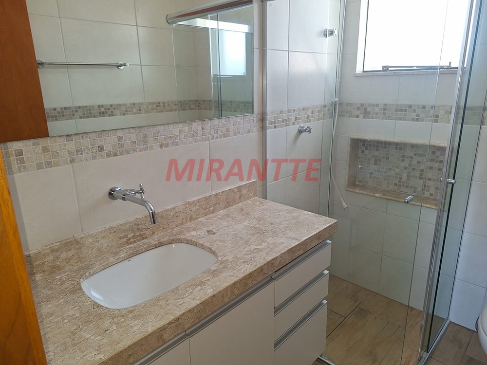 Sobrado de 248m² com 3 quartos em Serra da Cantareira