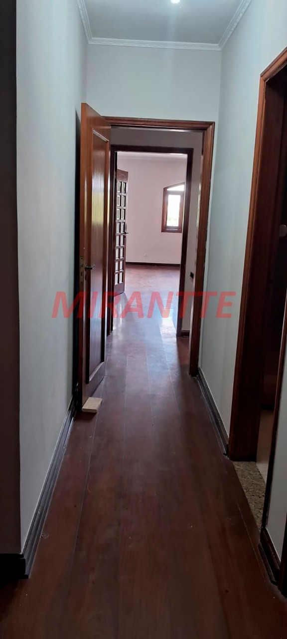 Sobrado de 200m² com 3 quartos em Vila Irmaos Arnoni