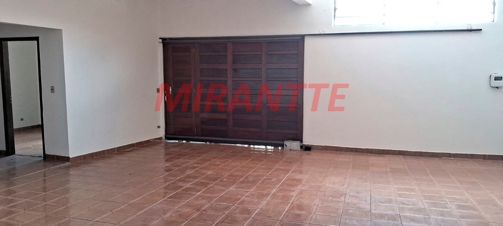 Sobrado de 200m² com 3 quartos em Vila Irmaos Arnoni