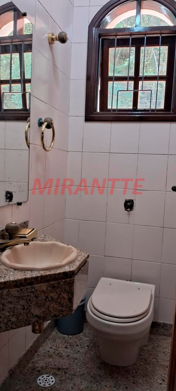 Sobrado de 200m² com 3 quartos em Vila Irmaos Arnoni