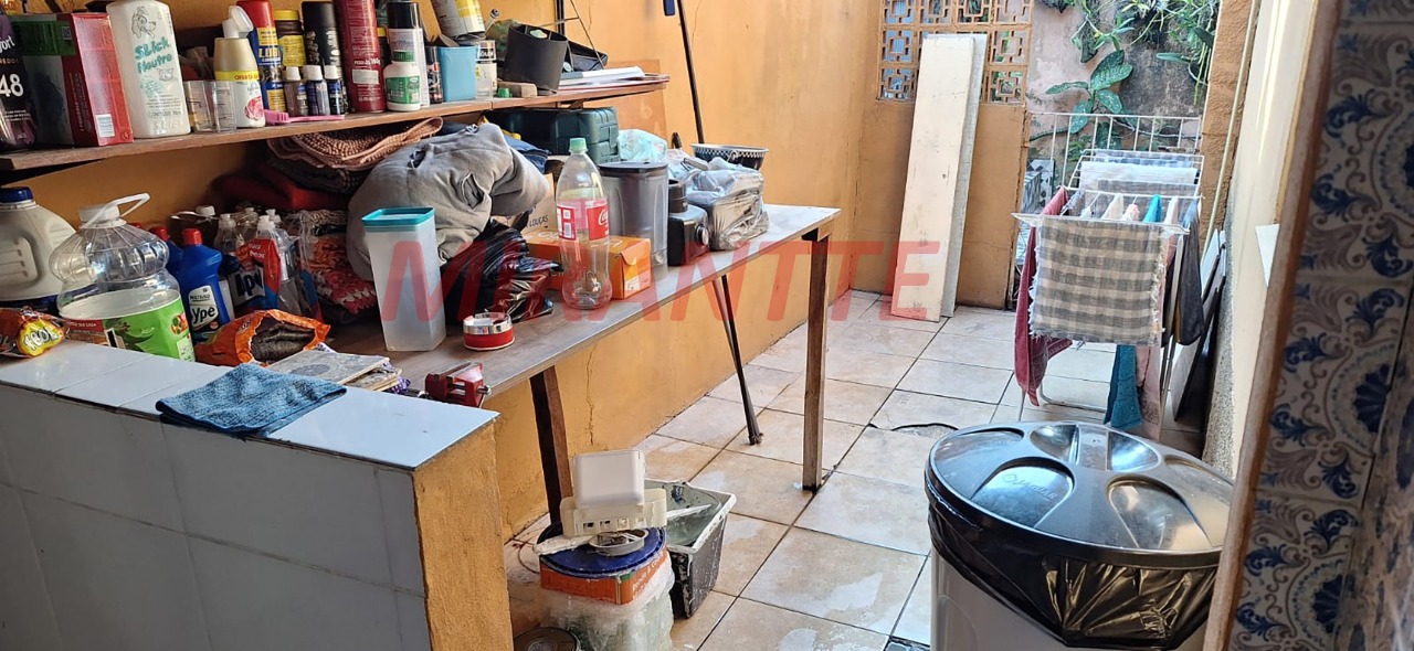 Casa terrea de 150m² com 2 quartos em Horto Florestal