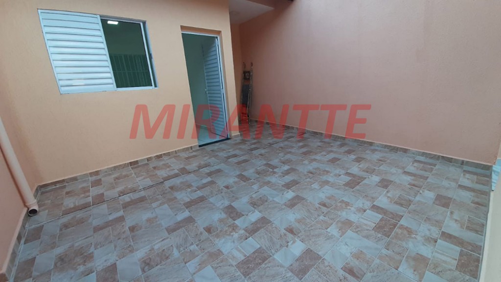 Casa terrea de 98m² com 3 quartos em Mosteiro – Centro