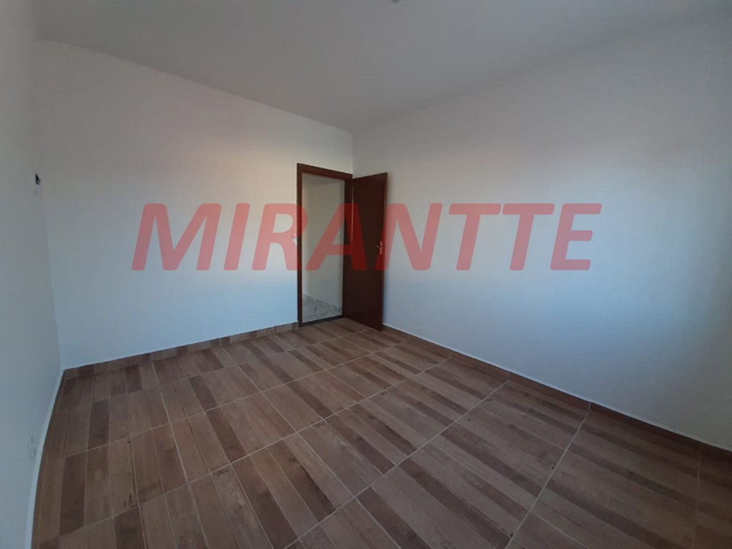 Casa terrea de 98m² com 3 quartos em Mosteiro – Centro