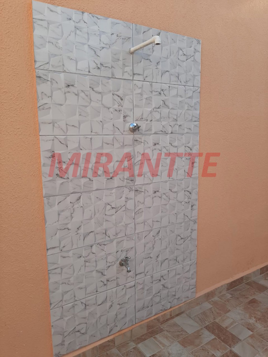 Casa terrea de 98m² com 3 quartos em Mosteiro – Centro