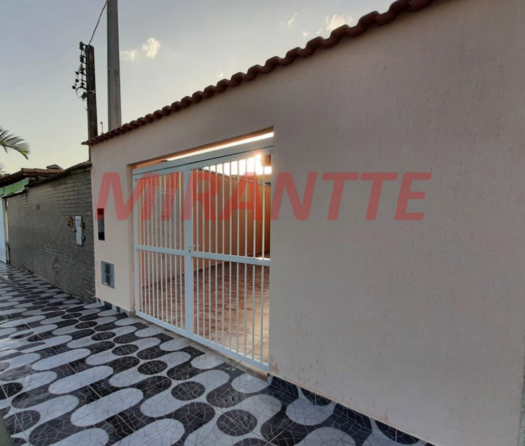 Casa terrea de 98m² com 3 quartos em Mosteiro – Centro