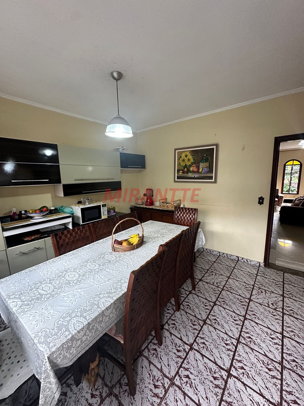 Sobrado de 238m² com 3 quartos em Horto Florestal