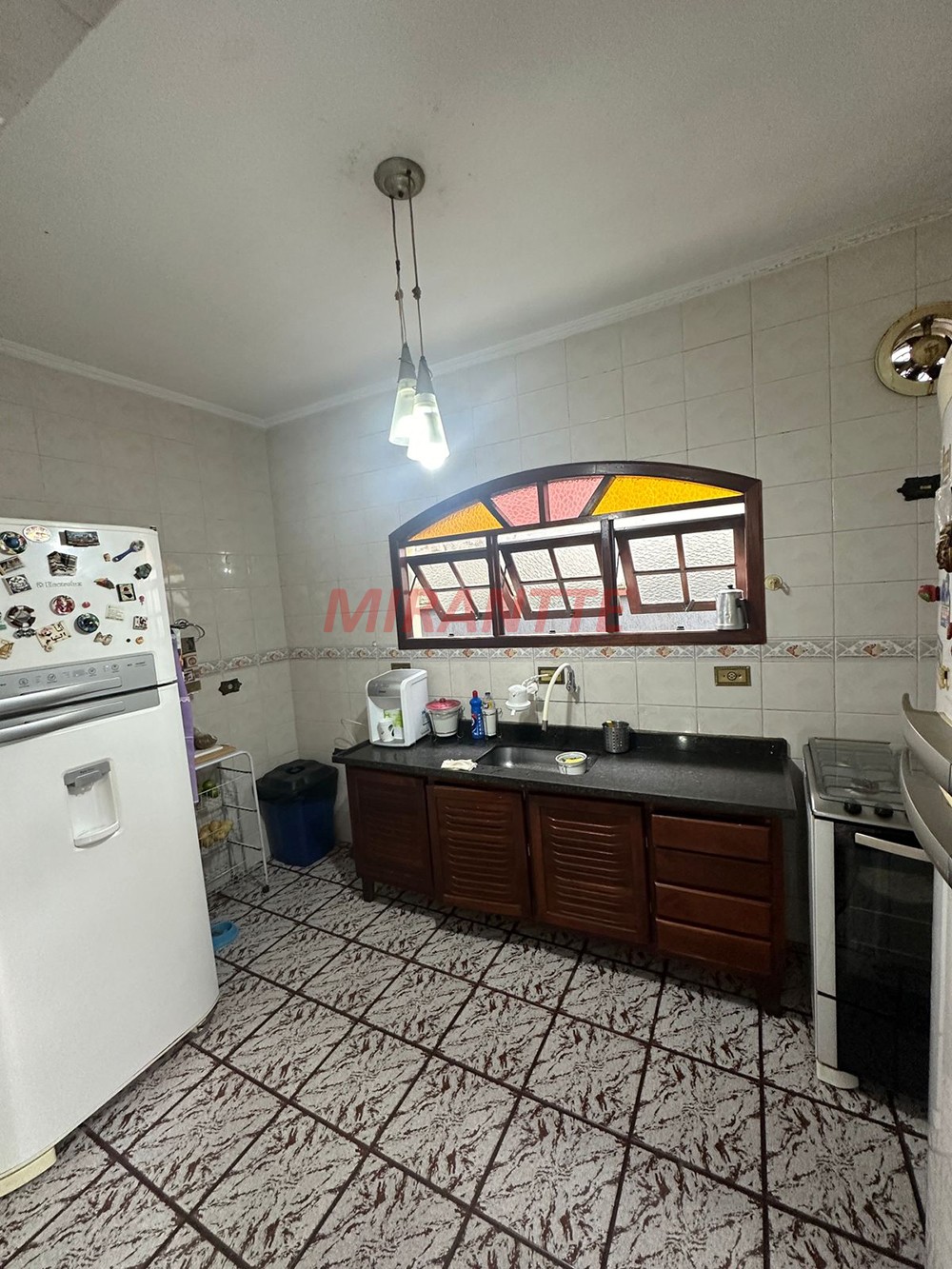 Sobrado de 238m² com 3 quartos em Horto Florestal