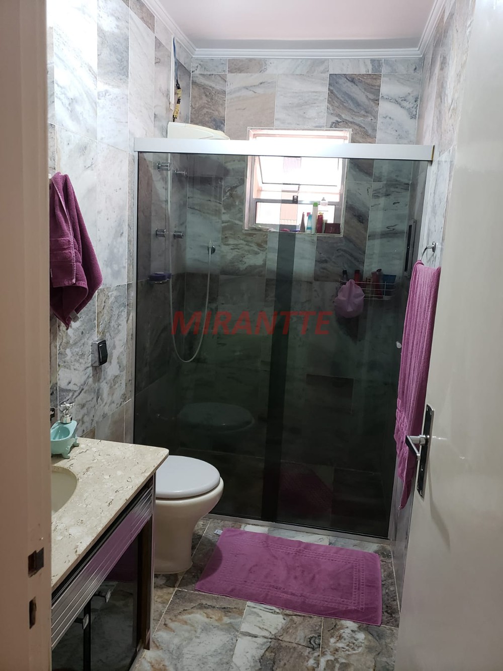 Cond. fechado de 279m² com 3 quartos em Condomínio Flamboyant-B