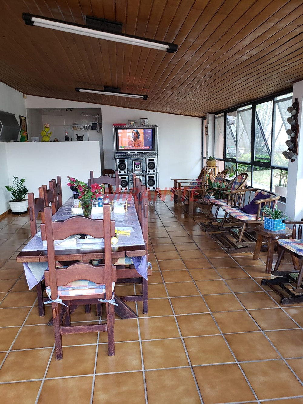 Cond. fechado de 279m² com 3 quartos em Condomínio Flamboyant-B