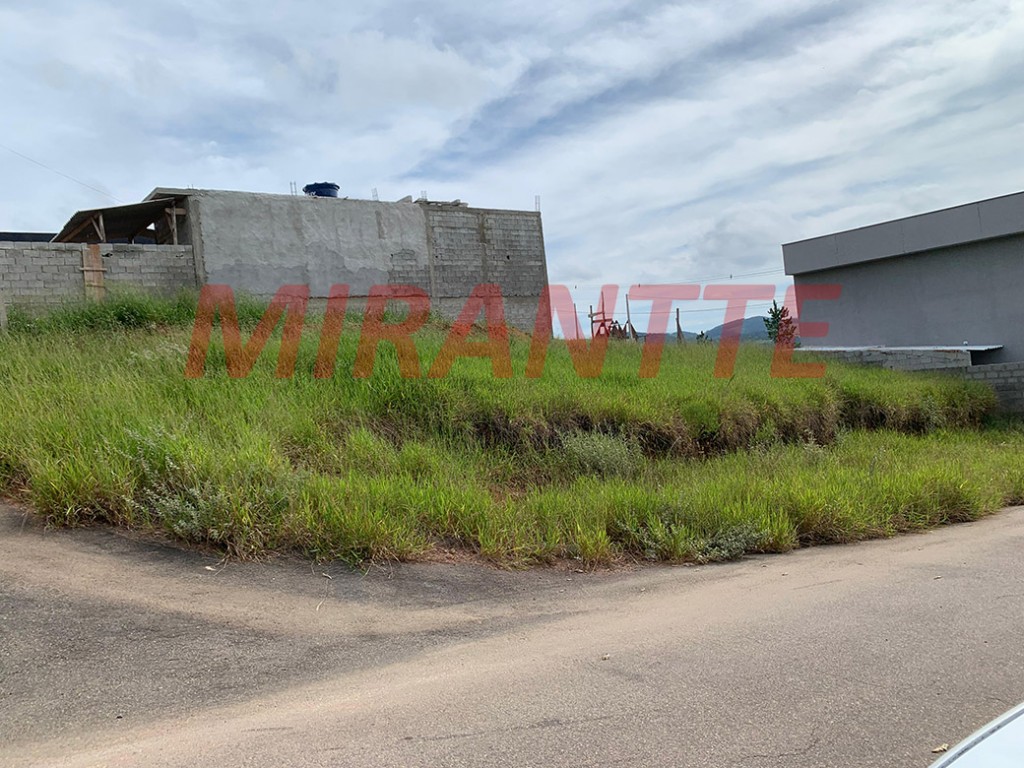 Terreno de 232m² em Mascate