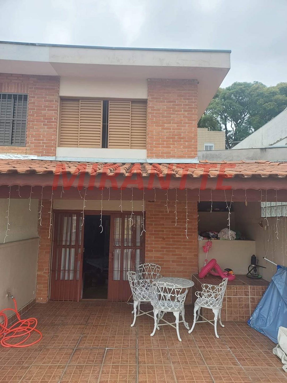 Sobrado de 154m² com 3 quartos em Jardim Monjolo