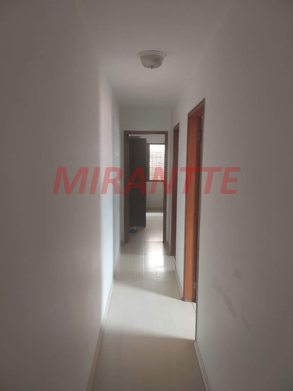 Sobrado de 154m² com 3 quartos em Jardim Monjolo