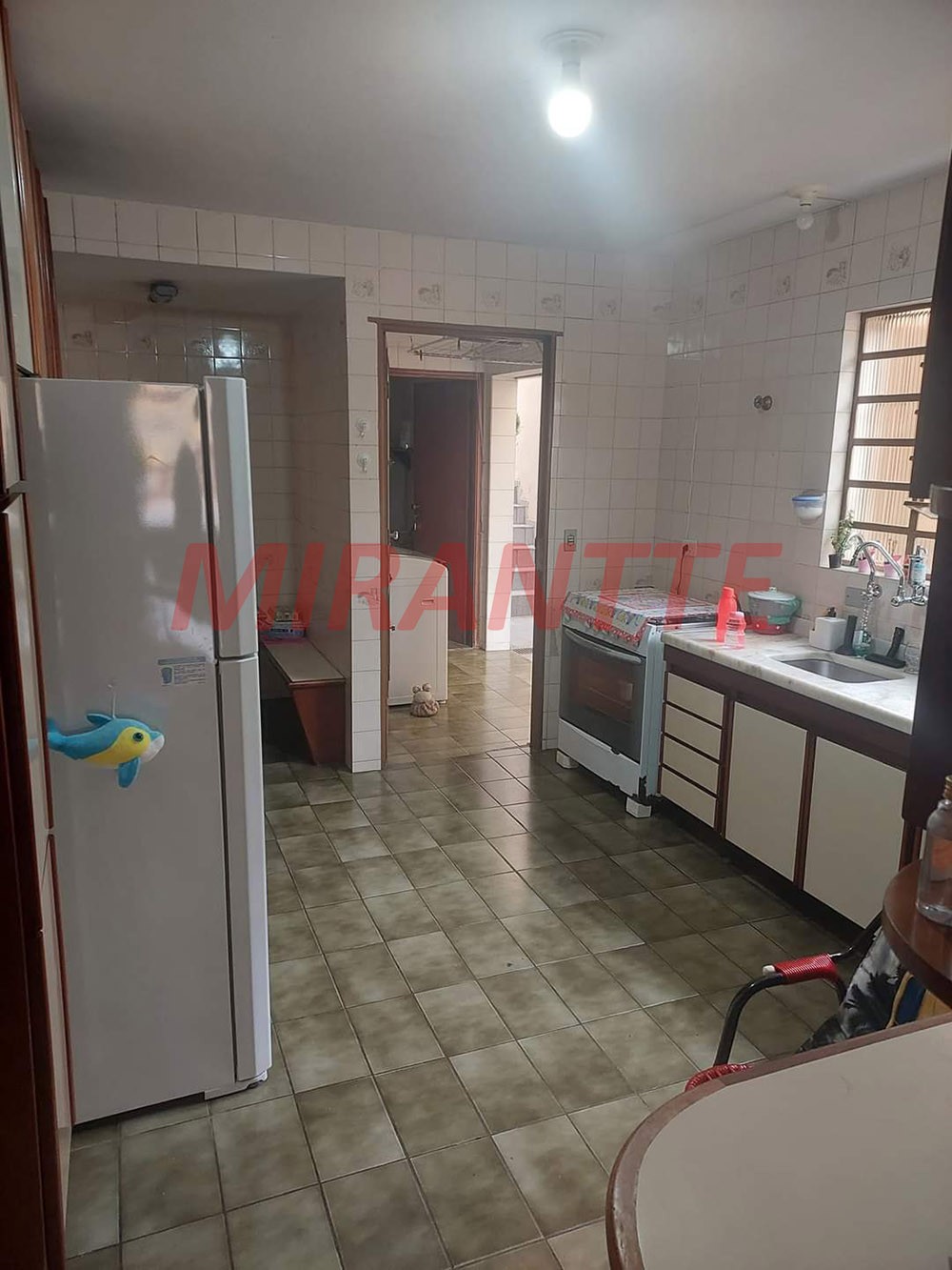 Sobrado de 154m² com 3 quartos em Jardim Monjolo