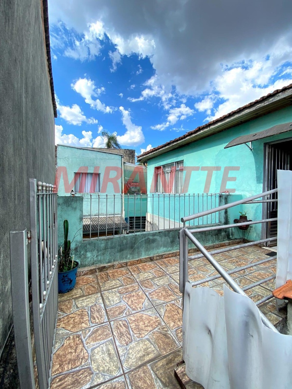 Casa terrea de 200m² com 3 quartos em Água Fria