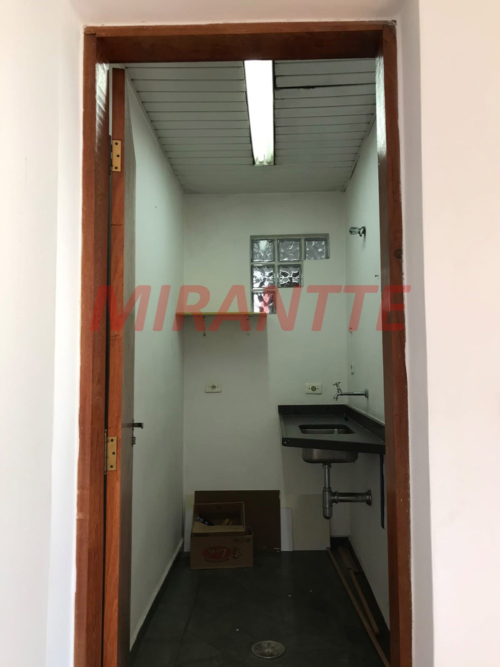 Comercial de 302m² em Carandiru