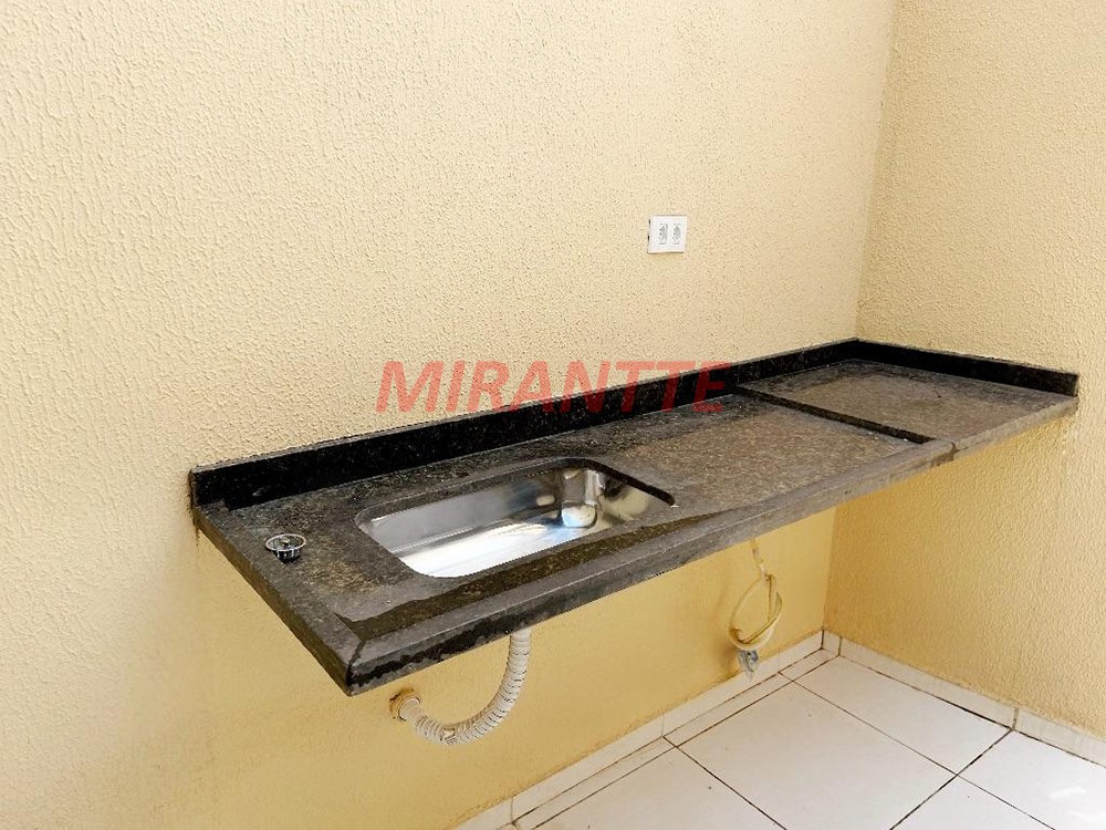 Sobrado de 200m² com 4 quartos em Imirim
