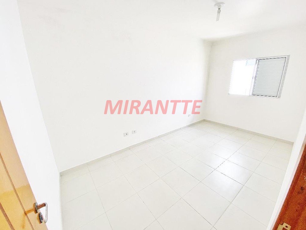 Sobrado de 200m² com 4 quartos em Imirim