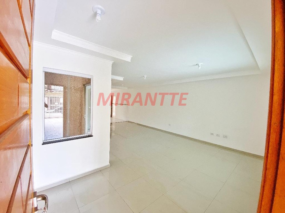 Sobrado de 200m² com 4 quartos em Imirim
