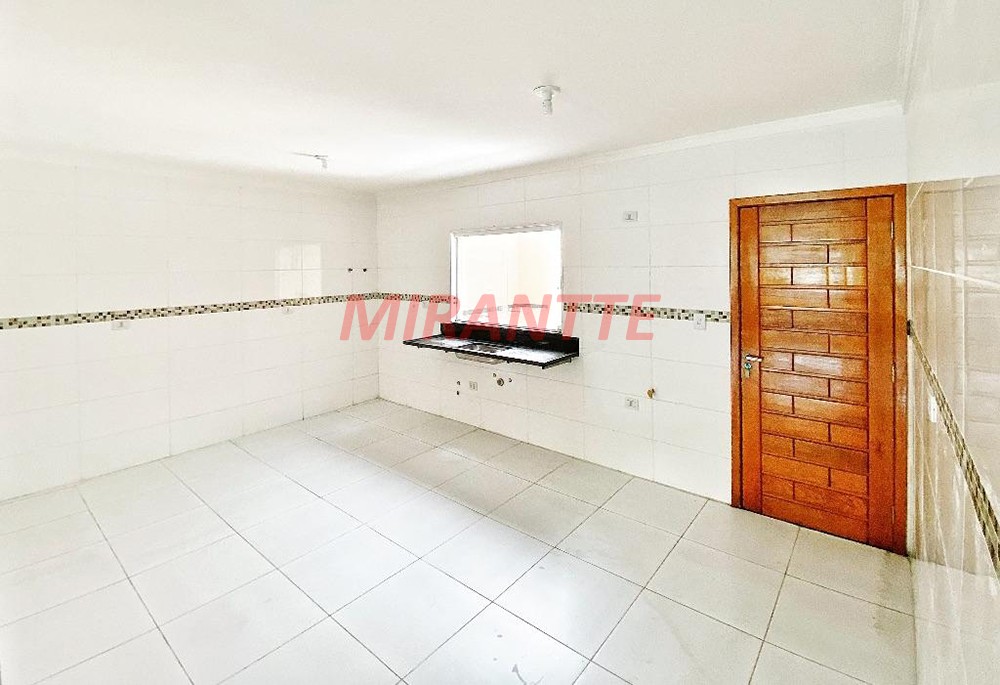 Sobrado de 200m² com 4 quartos em Imirim