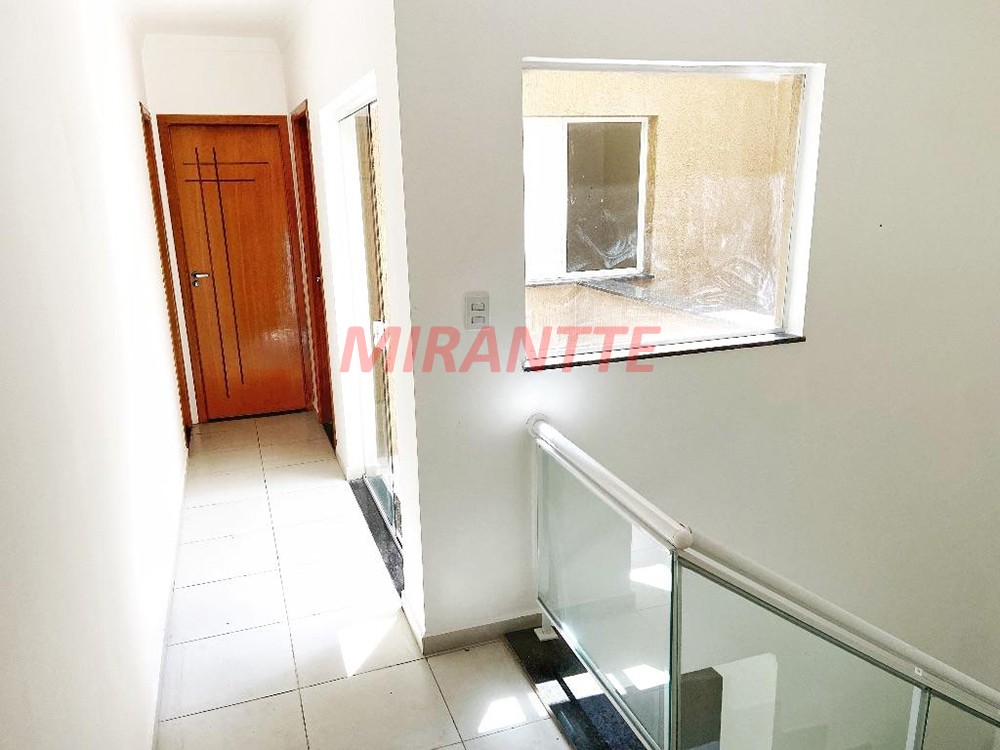 Sobrado de 200m² com 4 quartos em Imirim
