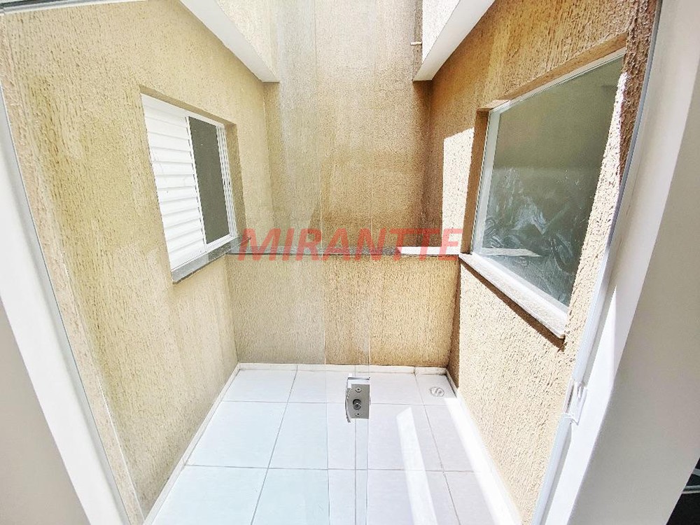 Sobrado de 200m² com 4 quartos em Imirim