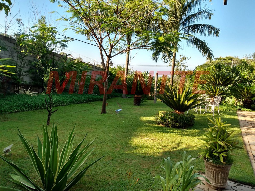 Sobrado de 500m² com 4 quartos em Jardim Monte Belo