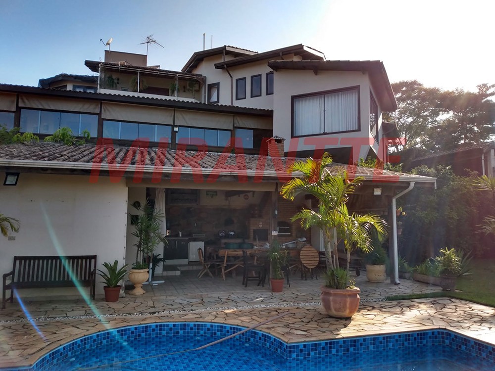 Sobrado de 500m² com 4 quartos em Jardim Monte Belo