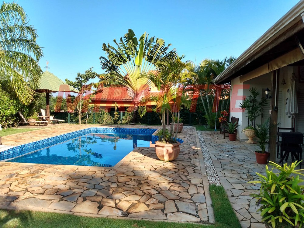 Sobrado de 500m² com 4 quartos em Jardim Monte Belo