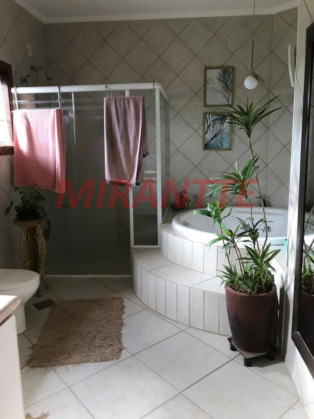 Sobrado de 500m² com 4 quartos em Jardim Monte Belo