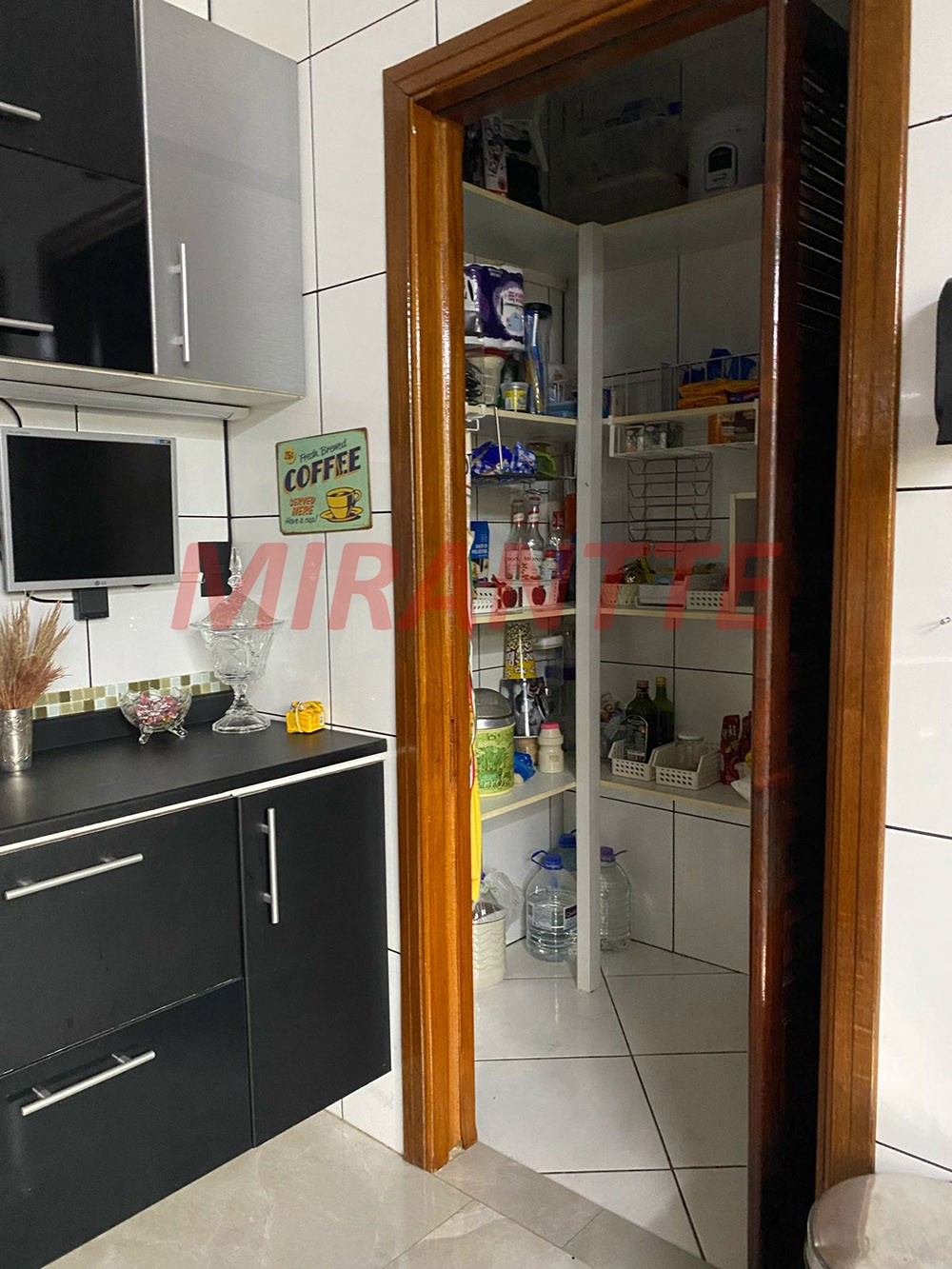Sobrado de 500m² com 4 quartos em Jardim Monte Belo